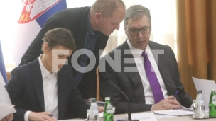 Kurti se neosnovano hvali